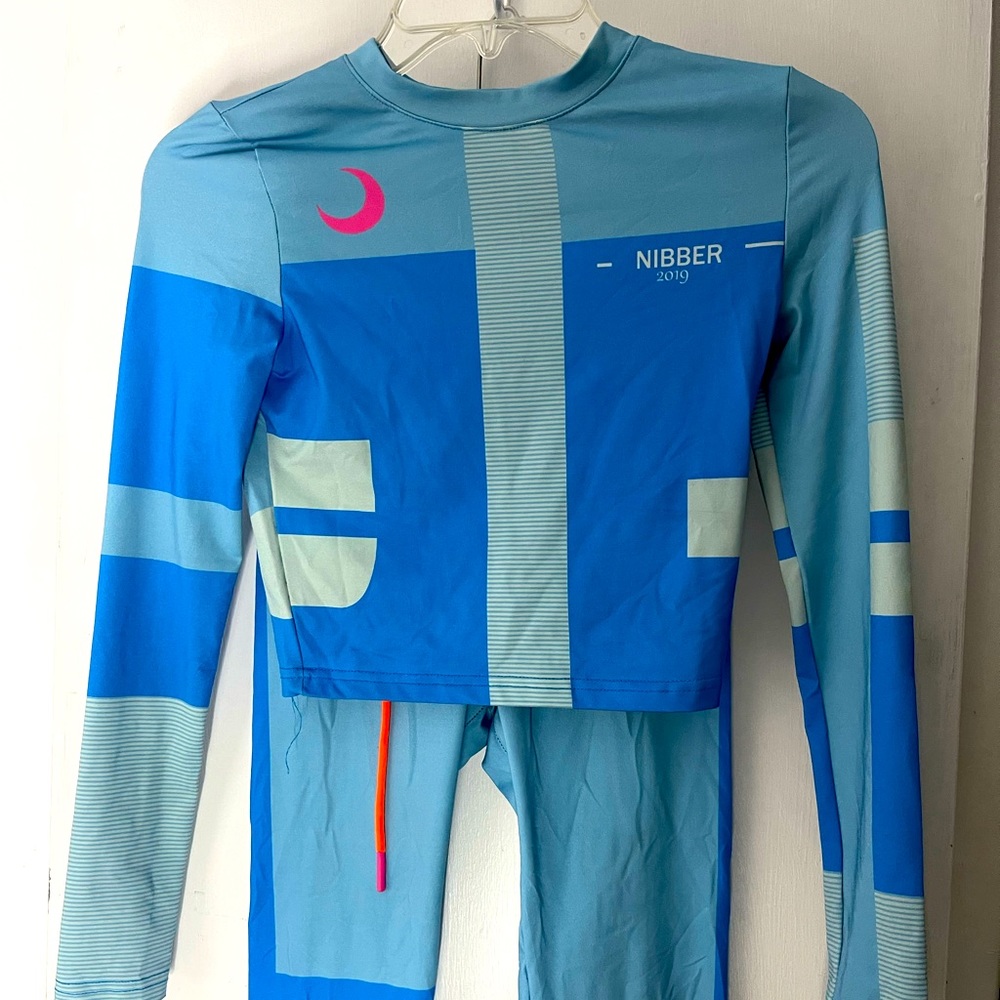 blue activewear 2 piece set